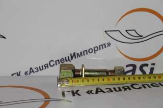 Шпилька колесная с гайкой LW500F