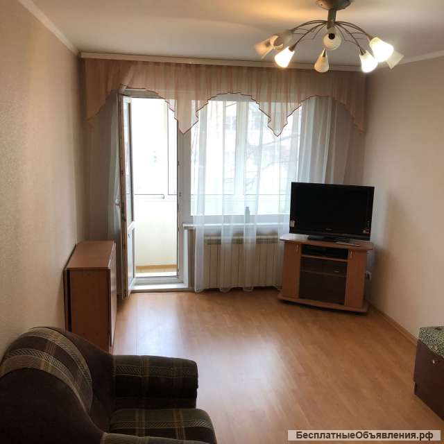 Владелец- продает- 2комн. ленинградка (евроремонт) Парашютная 78 (кт. Енисей- Матросова)