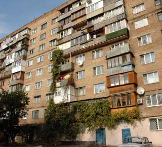 Чудову 2 кімн. квартиру вул. Кирилівська 127, Подільський р-н