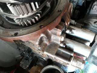 Редуктор хода, редуктор поворота, запасные части Хитачи Hitachi Komatsu Hyundai Jcb