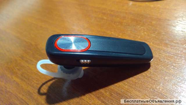 Блютуз гарнитура