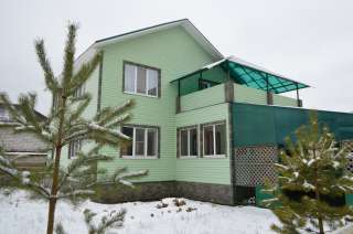 Жилой коттедж с гаражом и баней в городе Боровске в 90 км от Москвы по Киевскому направлению