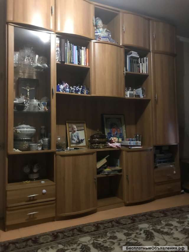 Стенка в гостиную