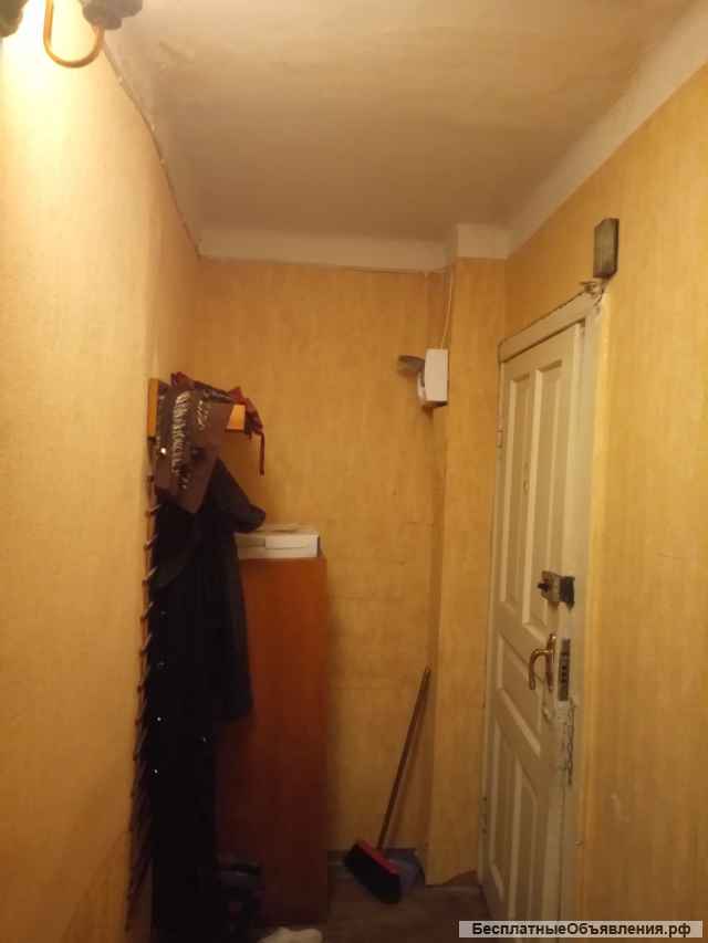 Двухкомнатная квартира в центре Гагры 100м от моря