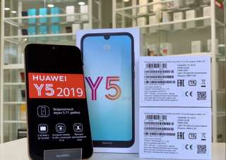 Смартфон Huawei Y5 2019 2/32GB, черный