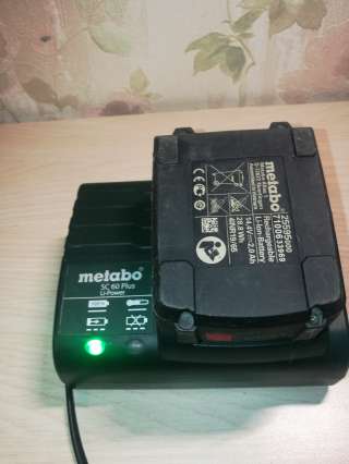Зарядное устройство Metabo SC 60 Plus Li-Power