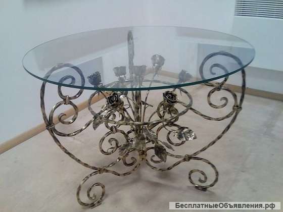 Зеркальный стол