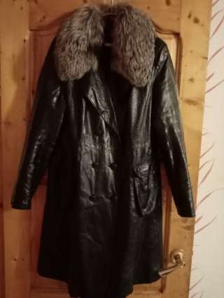 Пальто кожаное