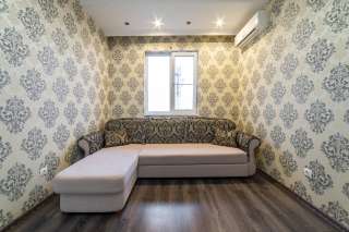 Большая уютная двух комнатная квартира