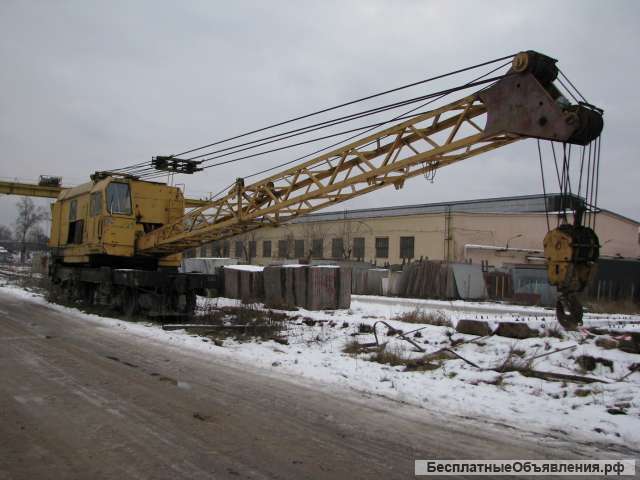 Кран на железнодорожном ходу КЖДЭ-25. Год выпуска 1993. Грузоподъемность 25 тонн.