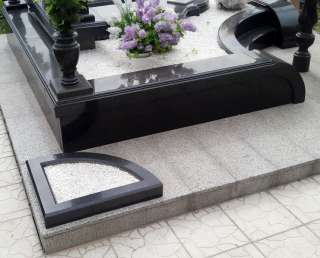 Гранитная площадка