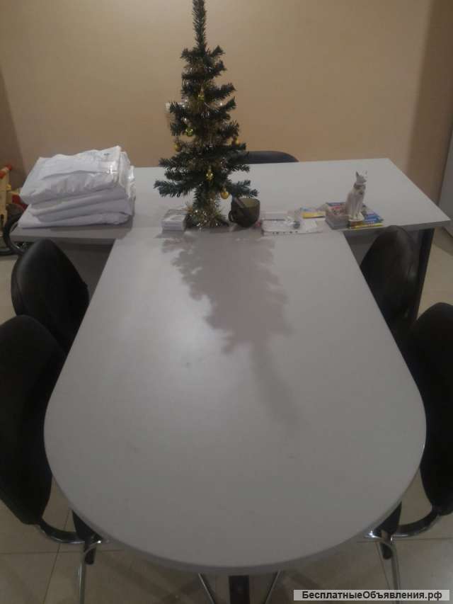 Мебель для офиса (почти новая)