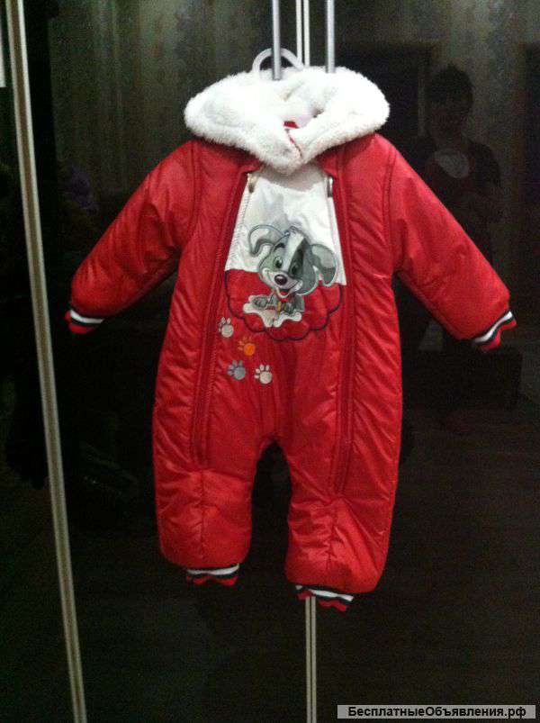 Детский комбинезон новый