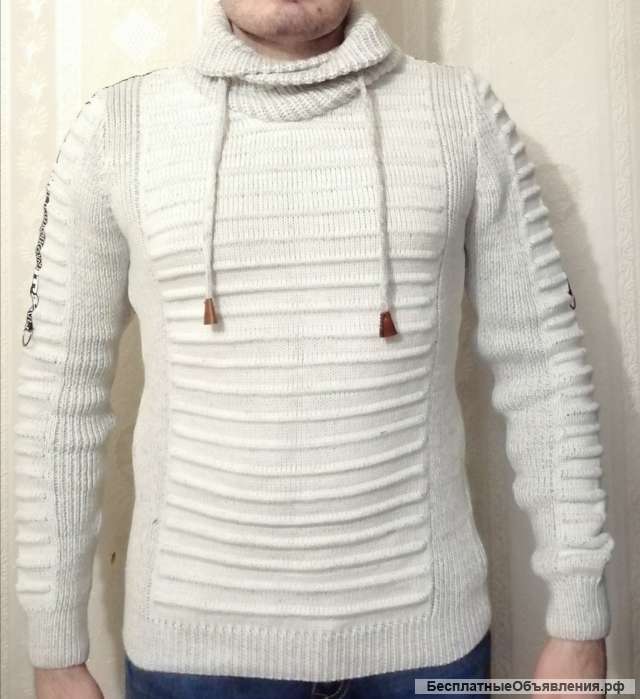 Стильный мужской свитер
