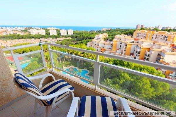 Недвижимость в Испании, Квартира с видами на море в Кампоамор, Коста Бланка, Испания