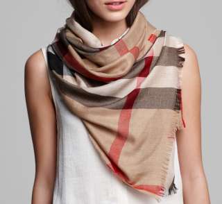 Изысканные женские платки от Burberry