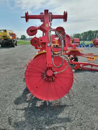 Грабли-ворошилка роторные гвр-6р