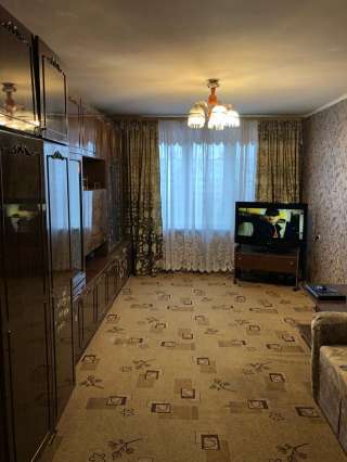 3-х ком квартиру ул. Декабристов 35А