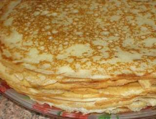 Домашние блины, вареники, лапша