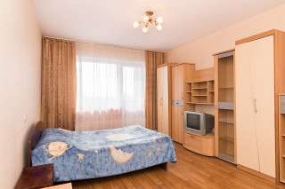 Петроверигский, 3с1