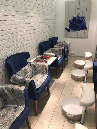 Студия маникюра премиум-класса