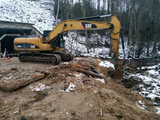 Гусеничный экскаватор cat 320dln аренда