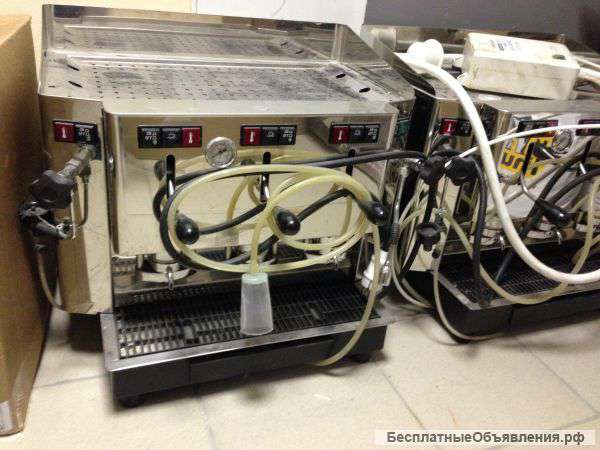 Професионнальную Кофемашину Spinel TRE LUX