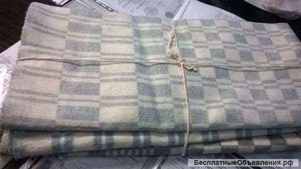 С хранения госрезерва текстильную продукцию