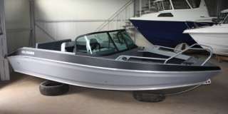 Лодку (катер) Волжанка-49 Fish