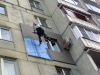 Ремонт крыши или кровли балкона удобен способом промышленного альпинизма. Работы выполняются быстро