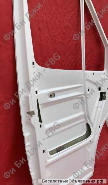 Дверь передняя Мерседес Спринтер, стекловолокно