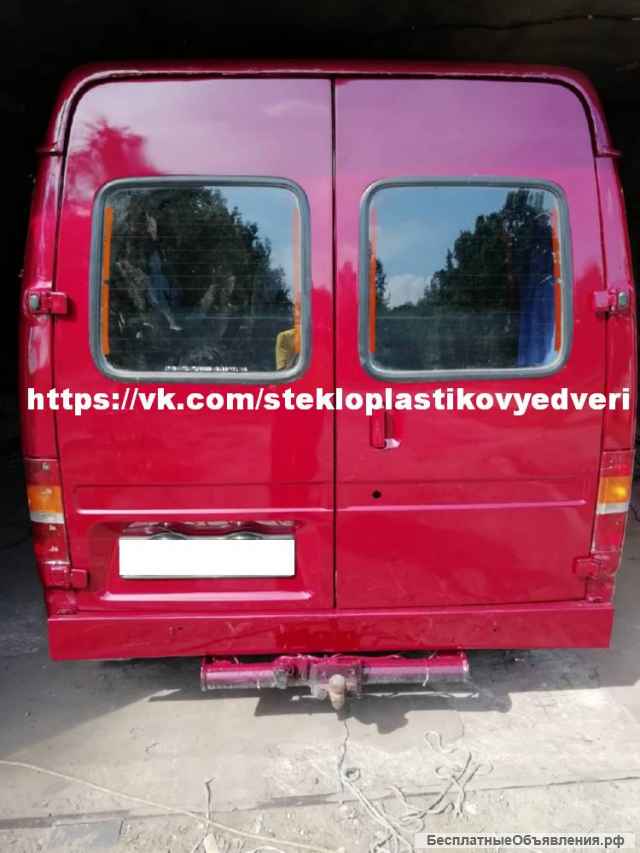 Двери задние Форд Транзит (Подвышенные) (1986-2000 г.в.), из стеклопластика