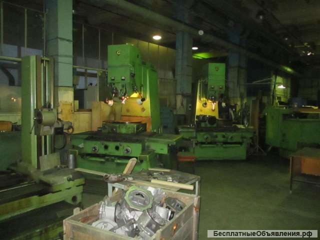 Станок универсальный координатно-расточной 2Д450