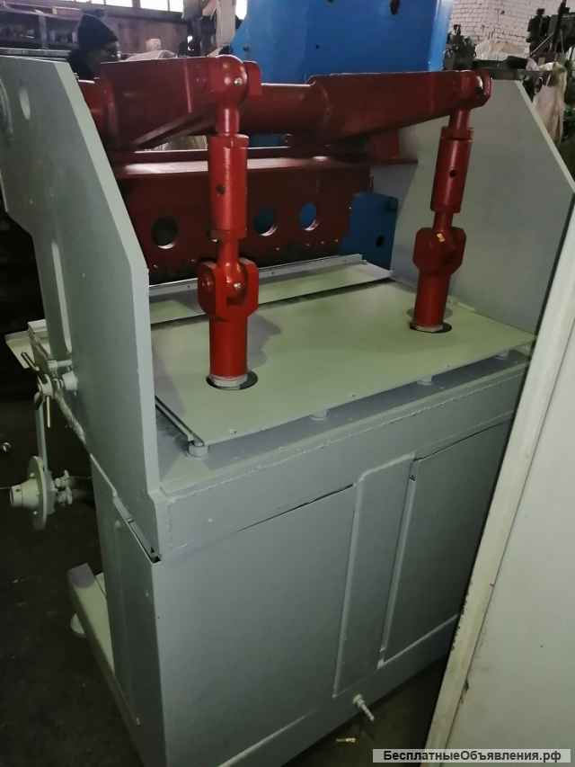 Кромкогиб пневмо-механический прямого действия