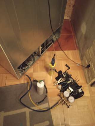 Ремонт холодильников