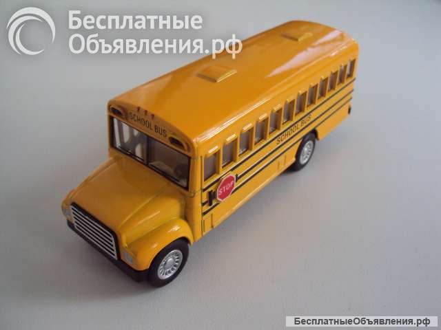 Американский школьный автобус