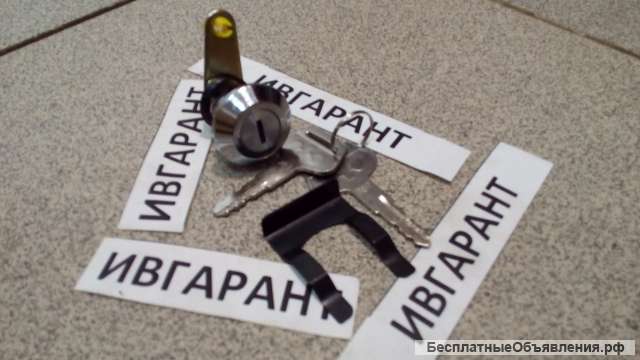 Замок двери Komatsu (личина с 2-мя ключами)