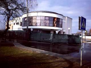 Здание. Кафе.