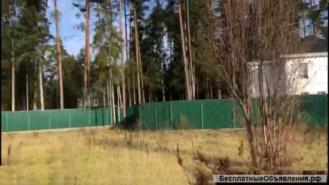 Участок в элитном стародачном поселке со своим озером на Рублевке