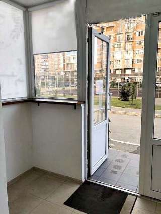 Коммерческое помещение на 1 этаже