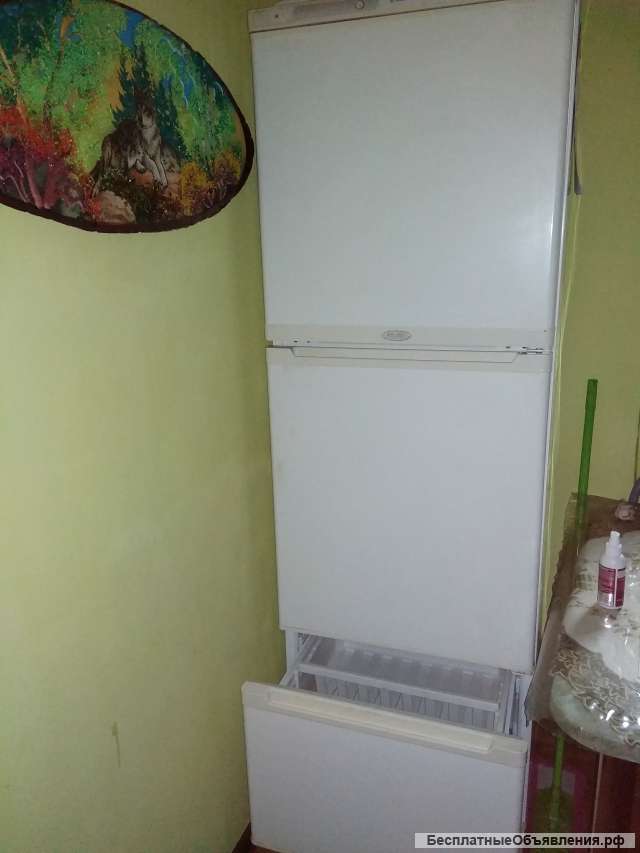 Холодильник STINOL