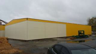 Пропонуємо ангари різної модифікації