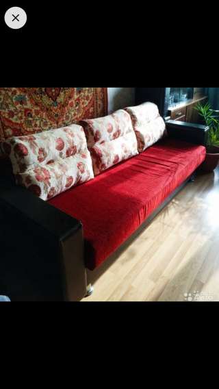 Диван в отличном состоянии