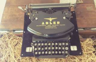 Винтажная пишущая машинка Адлера, TZG5WW249