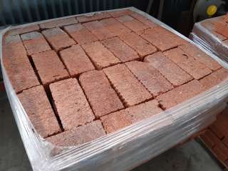 Поштучно кирпич