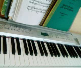 Играть на фортепиано легко