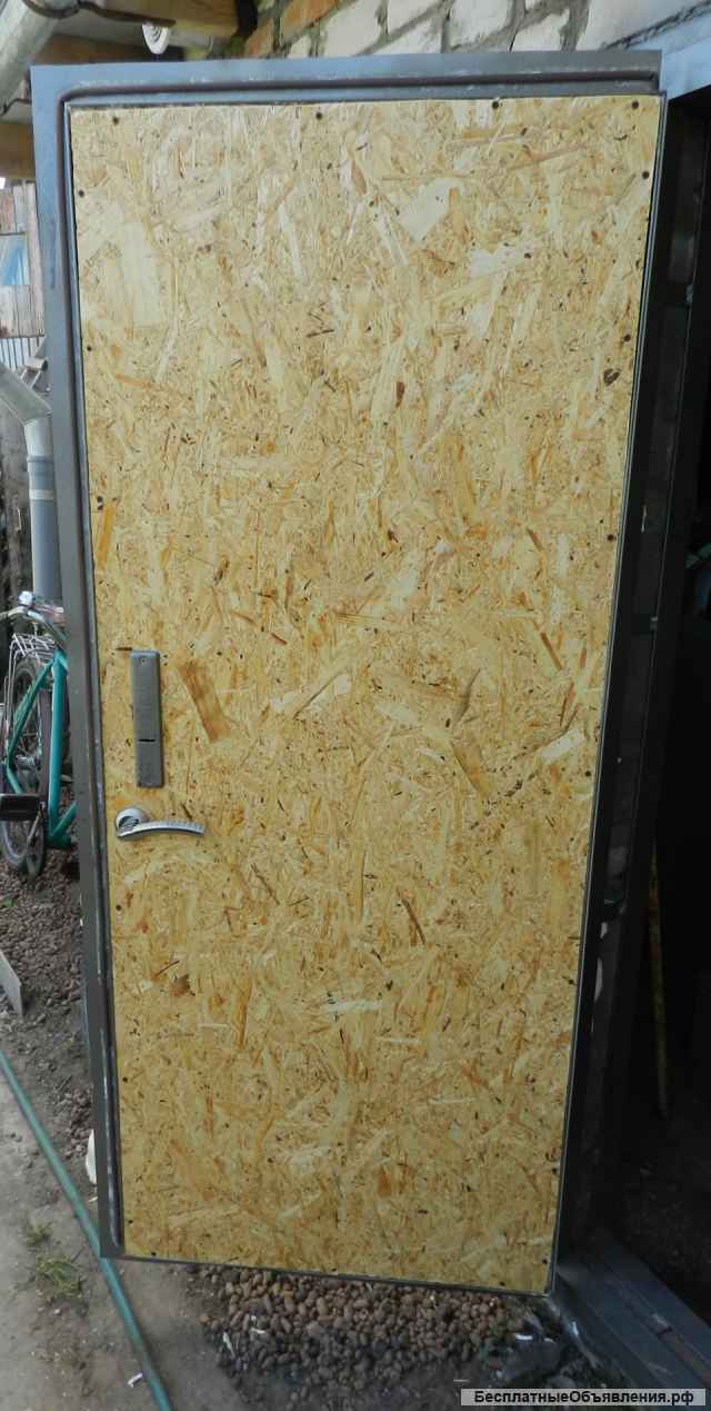 Обшивка гаража вагонкой, изготовление деревянных полов, ремонт ворот