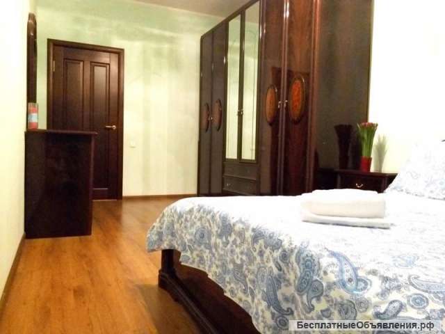 Сдаю Квартиру по суточно 2-комнатную