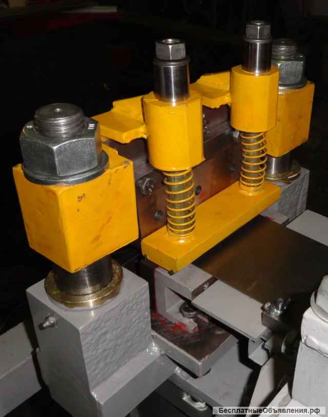 Ножницы гильотинные пневматические