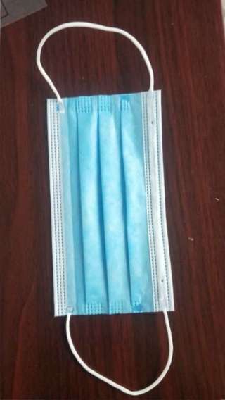 Маска медицинская одноразовая